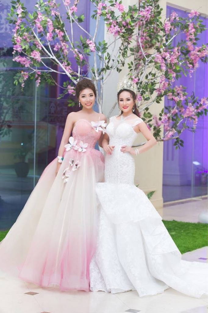 Hoa hậu nhân ái Linh Huỳnh hóa nàng công chúa trong thiết kế ngập sắc hoa hoa hau nhan ai linh huynh hoa nang cong chua trong thiet ke ngap sac hoa