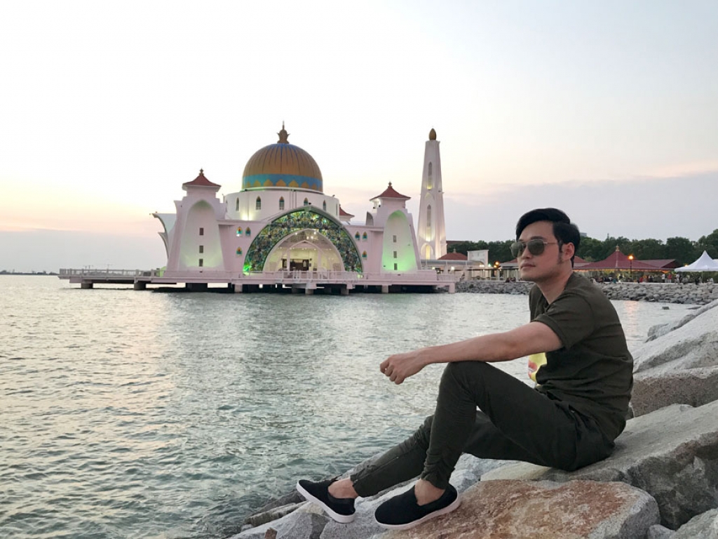 cung hoang tu son ca kham pha malaka thanh pho co nhat cua malaysia