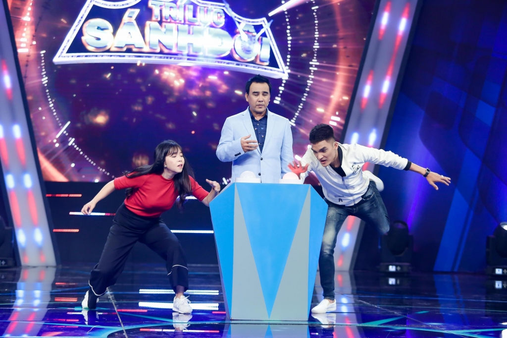 mac van khoa va thien thanh tro thanh cap tri luc sanh doi tap 14