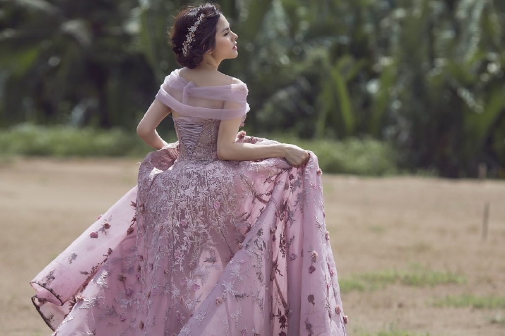 van trang lot xac voi gout thoi trang moi