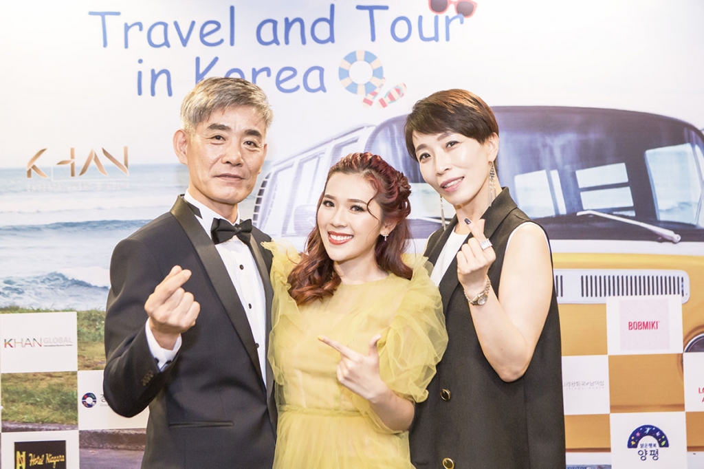 ca si nguyen kieu oanh ke lai viec bi te liet day than kinh mat giong hat hoan toan