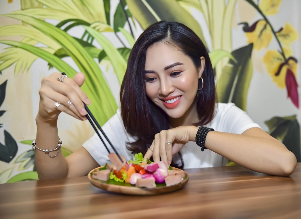 cao xuan tai hen ho cung truong dieu ngoc truoc them vietnam fitness model 2019