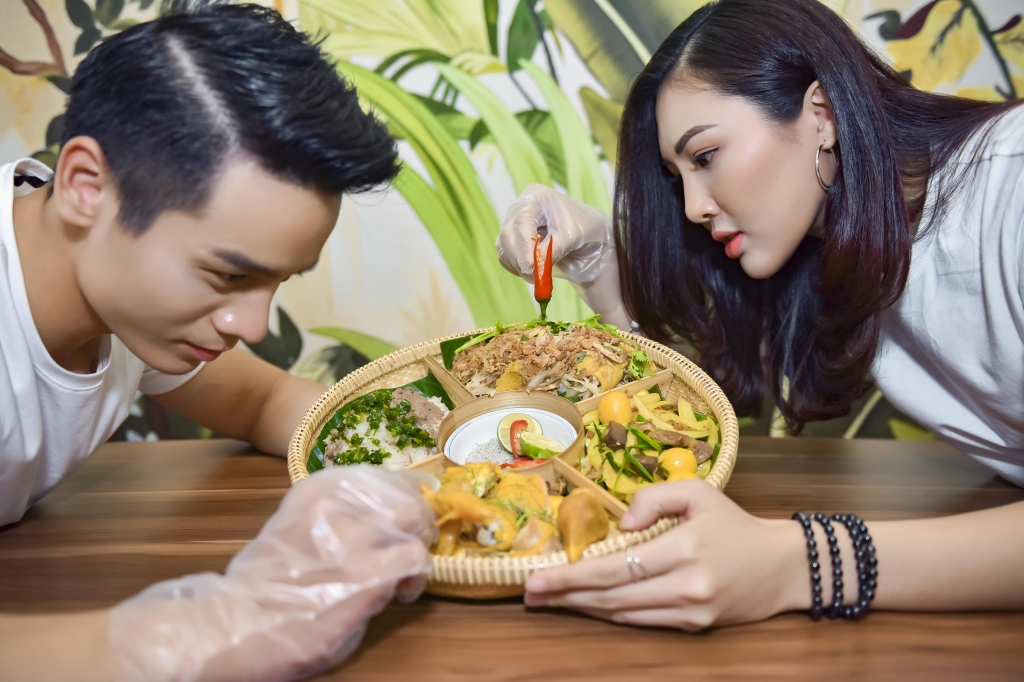 cao xuan tai hen ho cung truong dieu ngoc truoc them vietnam fitness model 2019